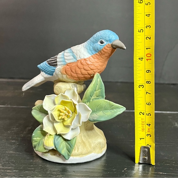 VTG Eastern Blue Bird Ceramic Sitting On A Branch w/ Yellow Flower & Leaves 5” - Picture 11 of 12